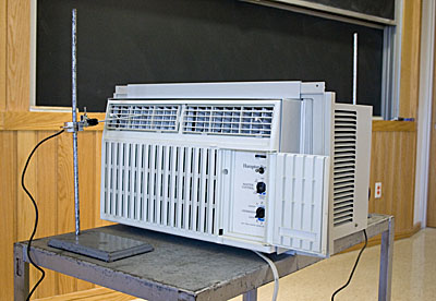 air conditioner with two temperature probes