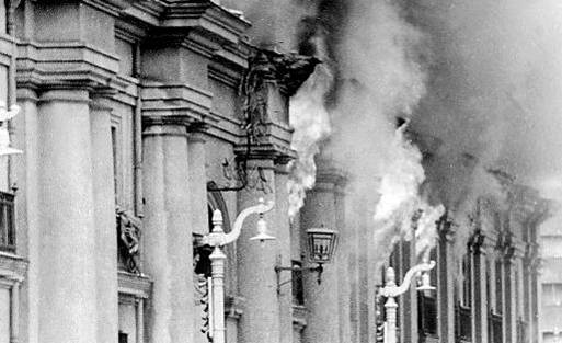 Moneda Burning