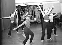 Vibe dancers