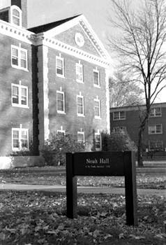 Photo of dorm sign for Noah